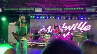 Nashville Pussy - Come On Come On - Live At Hard Rock Hell 17 - 08/11/24