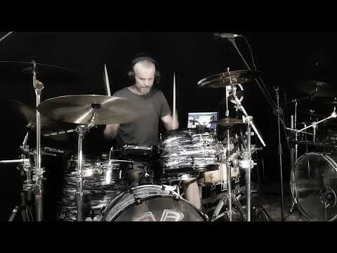 Kike Paglia plays BJO BREISKOLL by THE ERIC VON TUTRI FOUR