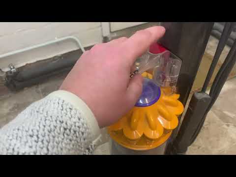 Dyson Ball Multi Floor Upright Vacuum DC40 Review