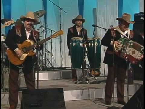 El Diamante-Corrido HQ Ramon Ayala y sus Bravos del Norte