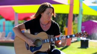 How to Play Hallelujah by Marie Wilson