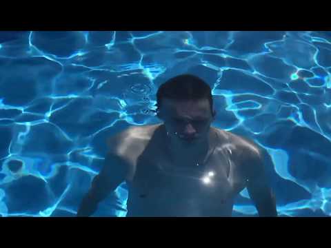 Benno Gut - Cranberry Vodka (Official Video)