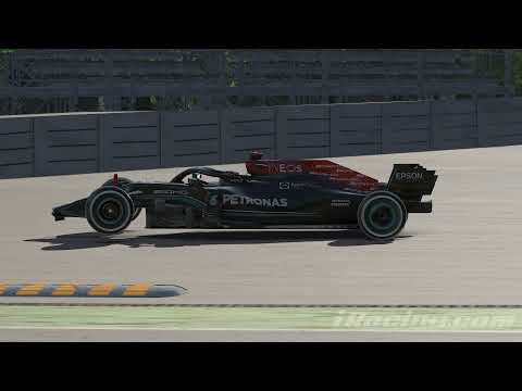 Maniac Drives Mercedes W12 F1 And Goes Nuts! Huge Crash!