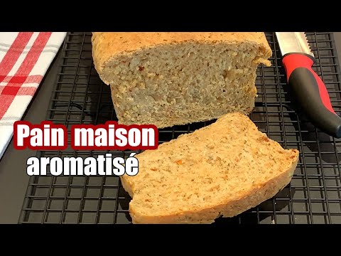 Pain maison à l'ail et fines herbes (un pur délice!)
