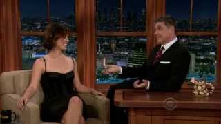 Berenice Marlohe - Flirty interview with Craig Ferguson HD video
