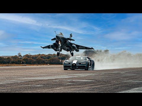 Bugatti Chiron Sport VS Fighter Jet