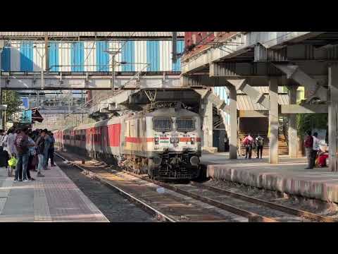 WAP 7 Konark Express Skipping Neral Station | Indian Railway