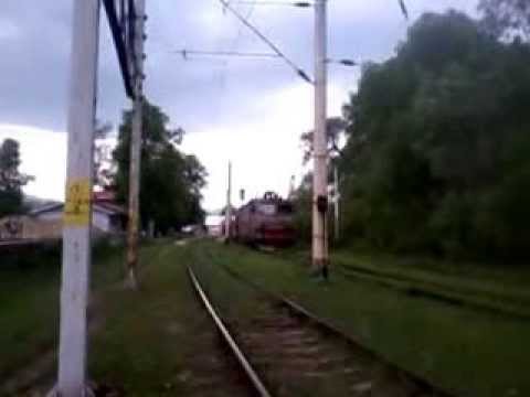 R5740 Cacica Suceava pleaca din statia Cacica Hm. tras de 40-0650-8