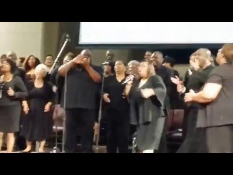 Concord Fortress Of Hope Mass Choir -He made the difference