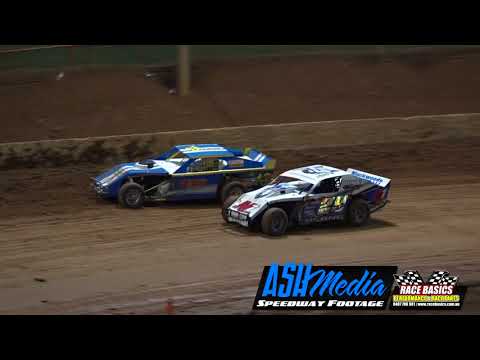 AMCA Nationals: Rod Bassett Crash - Archerfield Speedway