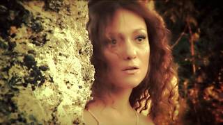 Άλλη μια ώρα - Κατερίνα Μακαβού (Official Music Video)