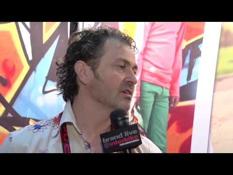 Этот велосипед раньше был ковром. Уникальная переработка