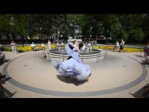 Bayer Full - Nie można żyć bez miłości - Ostatni taniec na tej sali (2013)