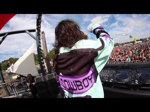 G-Space dropping his Pussycat Dolls remix at Okeechobee