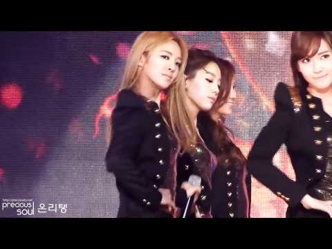 [Fancam] 111017 Taeyeon - Hoot