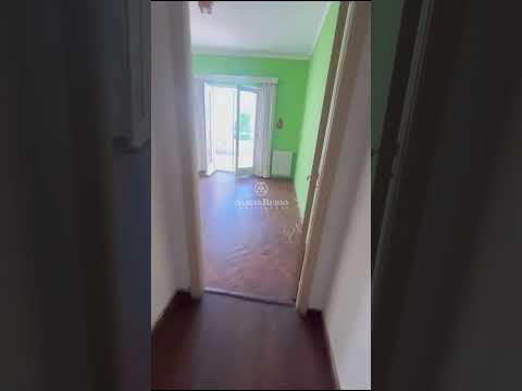 Video de YouTube - Casa en Venta de 10 dormitorios con Piscina y Jardín en Pocitos, Montevideo