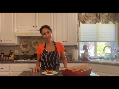 Baked stuffed peaches with amaretti cookie filling