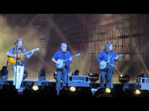 Billy Strings w/ Béla Fleck Summertime 2/23/24