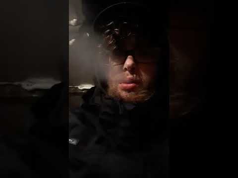 Taste Testing a Black and Mild: Deluxe Flavor 2.5/10