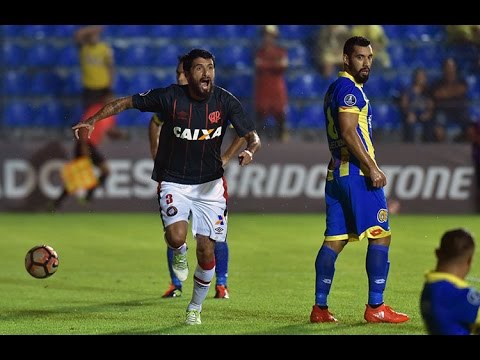 Atlético Paranaense derrota 1 a 0 a Capiatá y clasifica