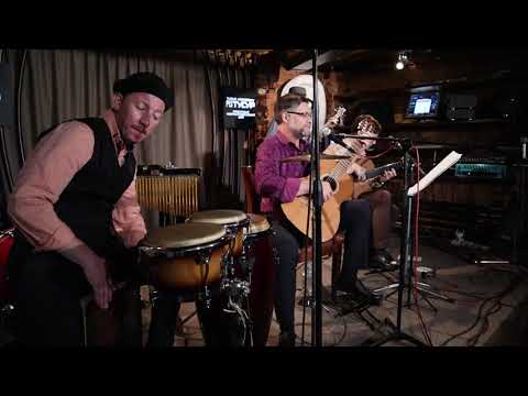 Los Buchos Band - Besame mucho (Consuelo Velázquez) Cover