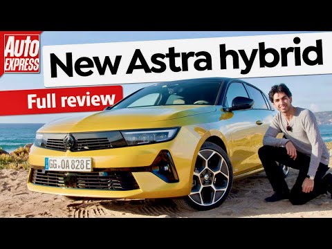 2022 Vauxhall Astra review: driving, interior and tech features | Auto Express