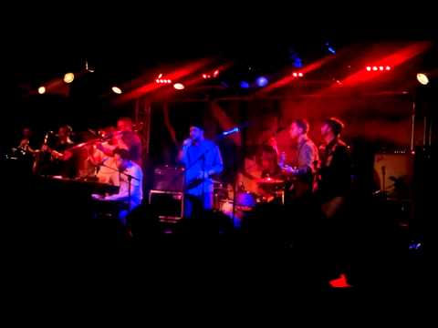 Monophonics feat. Ben L'oncle Soul, Max Pinto, Ulrish Kwasi et Ope Smith - New Morning 12/06/2015