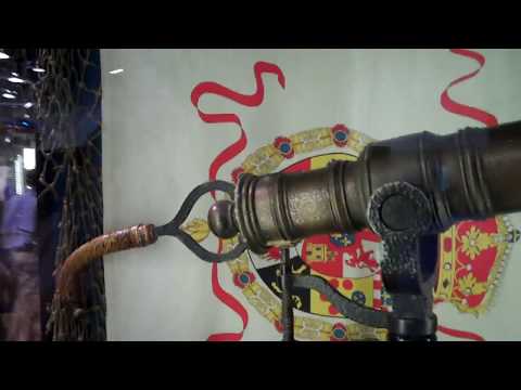 D23 Expo 2011 | Pirates of the Caribbean Movie Props Display | Iconic Treasures from the High Seas