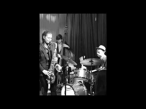 Nicole Glover Trio "For All We Know" (Smalls NYC 1/29/20)