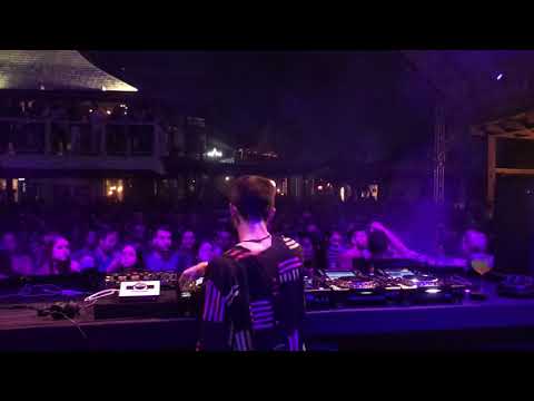 Jean Bacarreza playing Take My Hand @ Belvedere, BR