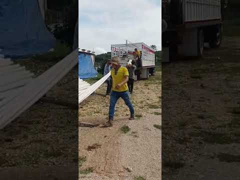 Tubería PVC proyecto mejoramiento sistema agua potable aldea Nuevo Porvenir santa Ana Petén