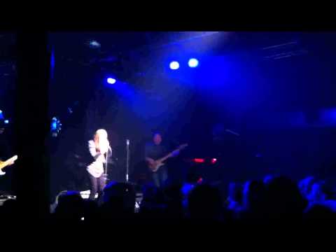 Oliver Koletzki - Zuckerwatte (feat. Juli Holz)  live