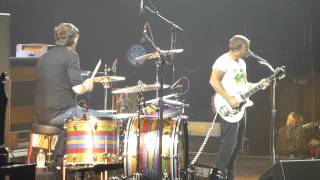 The Black Keys - Gotta Get Away HD @ Barclays, night1, 2014