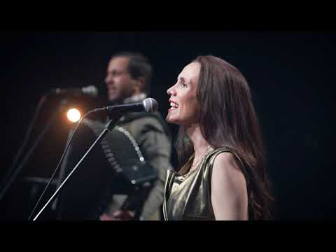 Raxtu Raxti - Aiz Daugavas vara dārzs