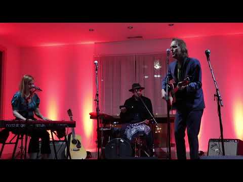 Chuck Prophet. High As Johnny Thunders