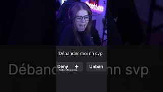 Les genres de commentaires que je reçois partie 164970…🤦‍♀️ #shorts #football #drole #twitch #qc