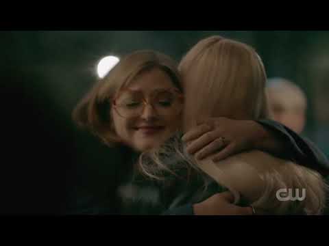 It's A Beautiful Life - Legacies 2x16 Music Scene