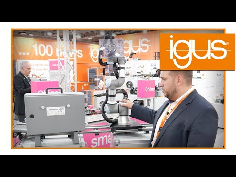 7 axis for your Universal Robot! | igus robot adapter kits for ZLW toothed belt axes