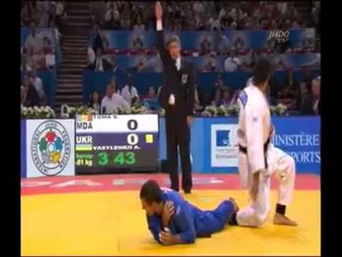 IPPON OF DAY JUDO 2011 WORLD CHAMPIONSHIP TOMA(MDA),VASYLENKO UKR -81KG.mp4