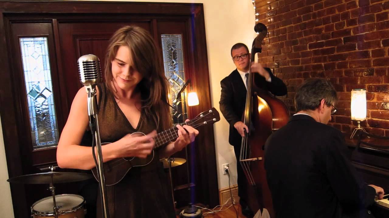Promotional video thumbnail 3 for The Smoke Rings
