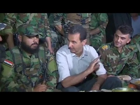 الأسد في جولة استعراضية في دمشق ووفد المعارضة يلتقي لافروف في موسكو