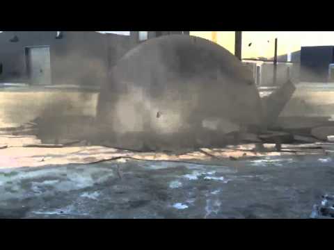 Filip gör illa sig.