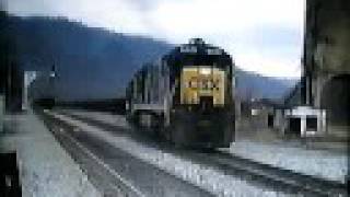 preview picture of video 'CSX Coal Train departs Handley, W.Va. 12-1992'