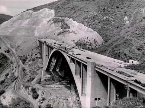 Nuestro Insólito Universo "La autopista Caracas-La Guaira"