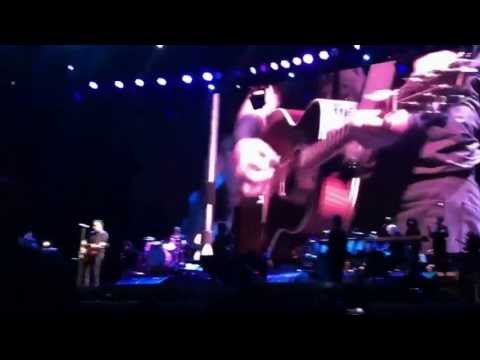 Bruce Springsteen & The E Street Band  - New York City Serenade