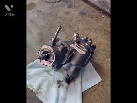 How to properly adjust a GM/Saginaw steering box