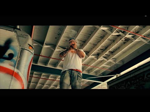 Easty Serg - Knockin' (Feat. Skolly)