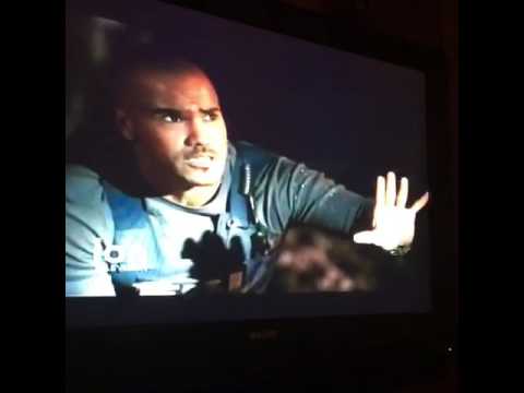 Criminal minds:Morgan beats up unsub