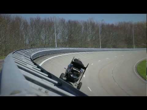 PAL-V Flying Car - Maiden Flight