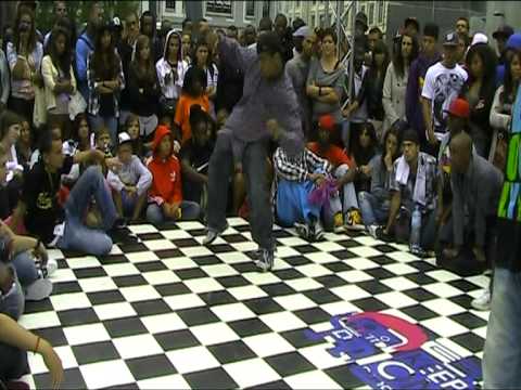 BOUBOU (CRIMINALZ) VS SWEETLO 8è FINAL KEEP ON DANCING EUROPE 2010